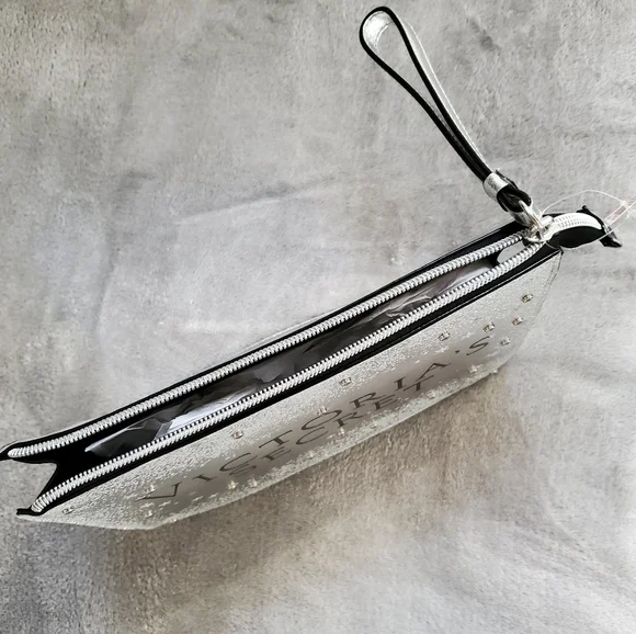 💟VS Metallic Beauty Bag💟 - Picture 4 of 4